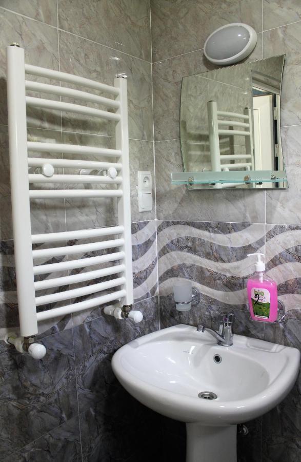 Lilia Guesthouse سينغناغي المظهر الخارجي الصورة
